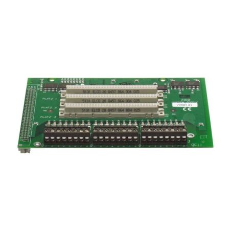 Placa de expansión de 3 slots para micromódulos en centrales IQ8Control M (2 máx.).