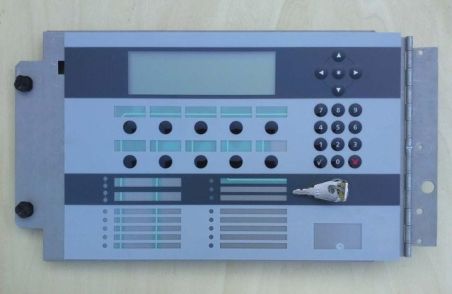 Frontal con display LCD centrales ID3000